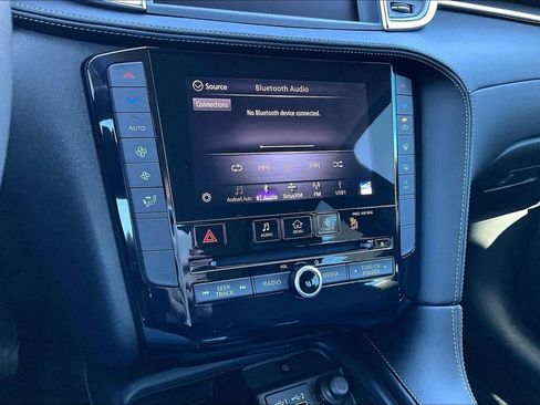 Certified 2025 INFINITI QX50 Pure image 49