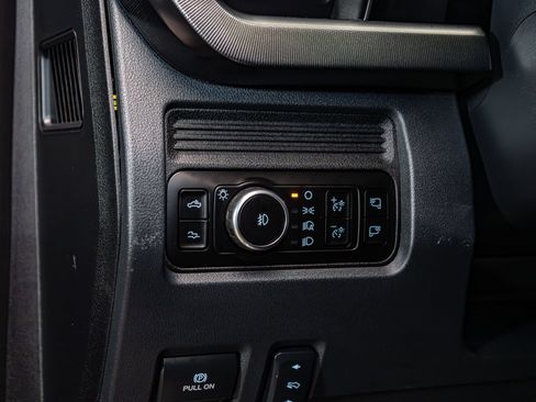 Used 2026 Ford F250 Platinum AWD/4WD image 20