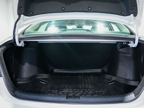 Used 2024 Honda Accord LX image 19