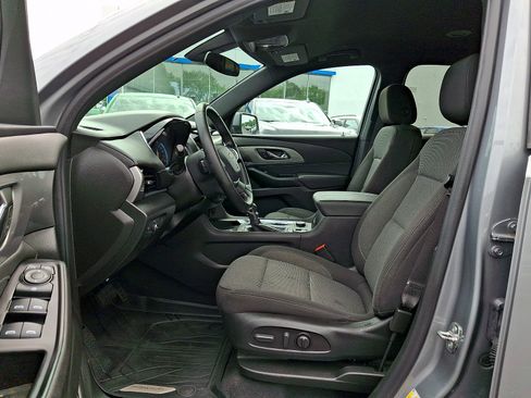 Used 2023 Chevrolet Traverse LT w/ LPO, Floor Liner Package AWD/4WD image 13