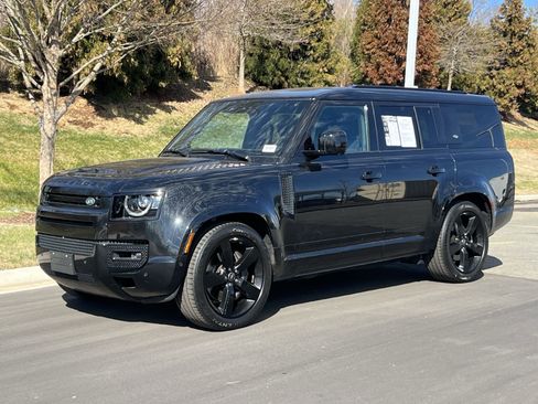 Certified 2024 Land Rover Defender 130 X-Dynamic SE image 1