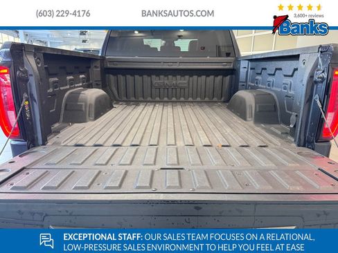 Certified 2022 GMC Sierra 1500 SLT image 7