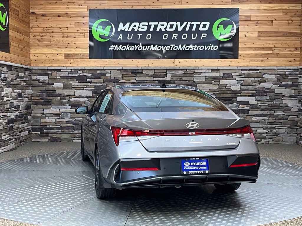Certified 2024 Hyundai Elantra Limited FWD image 10