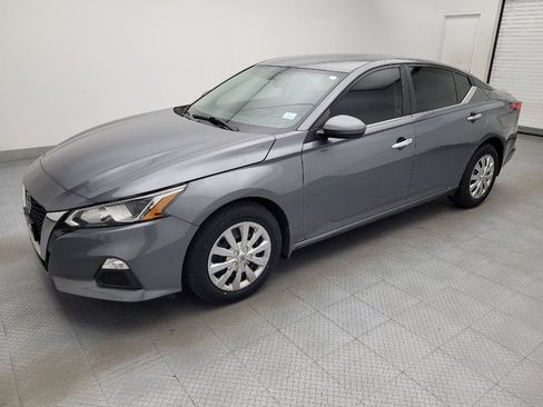 Used 2020 Nissan Altima 2.5 S image 2