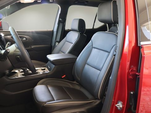 Used 2023 Chevrolet Traverse Premier w/ LPO, Floor Liner Package image 12