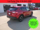Used 2021 Ford Escape SE w/ SE Sport Appearance Package image 4