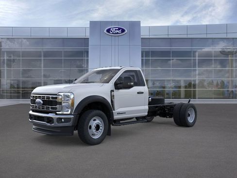 New 2026 Ford F550 4x4 Regular Cab Super Duty w/ XL Chrome Package image 1