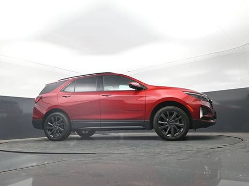 Used 2024 Chevrolet Equinox RS AWD/4WD image 28