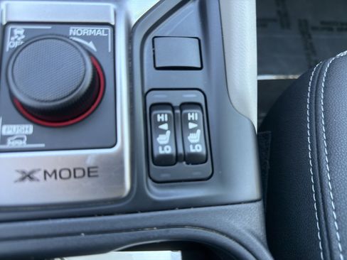 Used 2022 Subaru Forester Premium AWD/4WD image 28