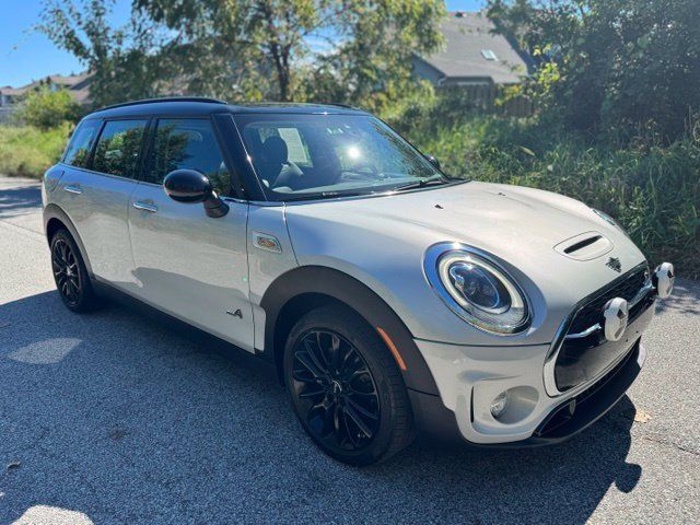 Used 2019 MINI Cooper Clubman S w/ Premium Package AWD/4WD image 4