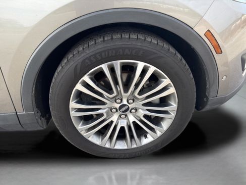 Used 2016 Lincoln MKX Reserve w/ Technology Package image 47