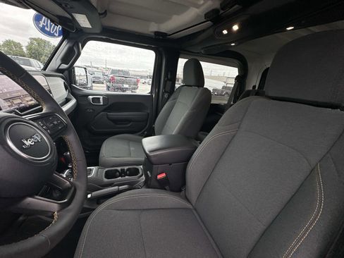 Certified 2024 Jeep Wrangler Sport S image 15
