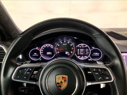 Certified 2021 Porsche Cayenne GTS AWD/4WD image 11