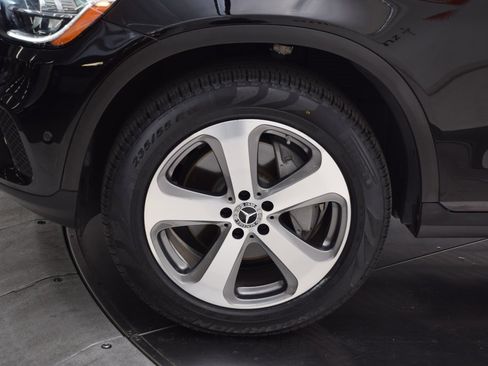 Certified 2022 Mercedes-Benz GLC 300 image 11