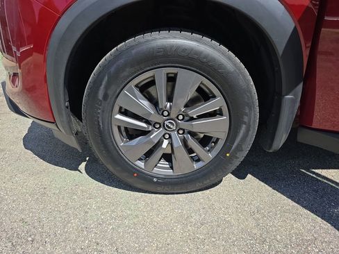 Used 2022 Nissan Pathfinder SV w/ SV Premium Package AWD/4WD image 26
