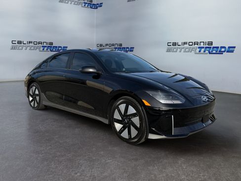 Used 2023 Hyundai Ioniq 6 SE image 3