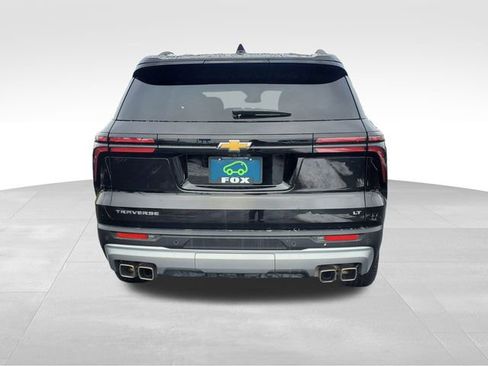 Certified 2024 Chevrolet Traverse LT w/ LPO, Floor Liner Package image 4