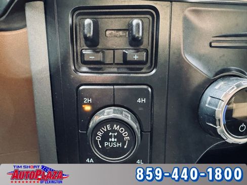 Used 2021 Ford F150 Lariat w/ Equipment Group 502A High image 39