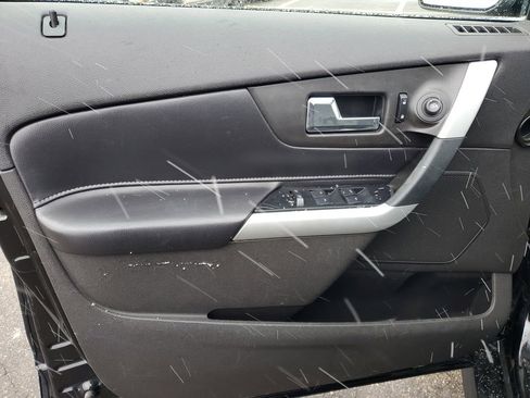 Used 2011 Ford Edge Sport w/ Canadian Touring Pkg image 20