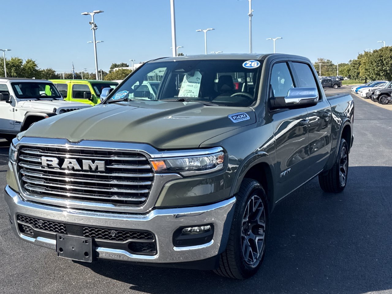 Used 2026 RAM 1500 Laramie AWD/4WD image 7