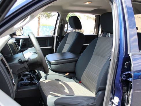 Used 2012 RAM 2500 ST w/ Chrome Appearance Group AWD/4WD image 13