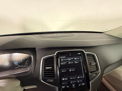 Used 2020 Volvo XC90 T6 Momentum w/ Protection Package Premier AWD/4WD image 21