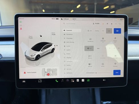 Used 2023 Tesla Model 3 Standard Range RWD image 14
