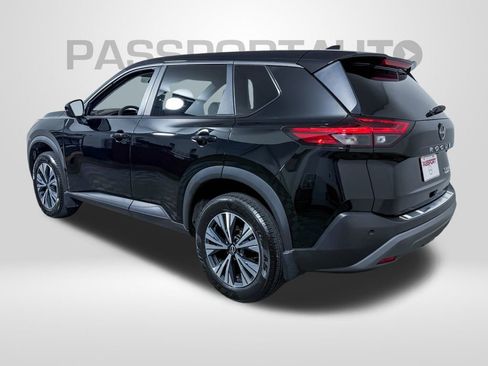 Certified 2022 Nissan Rogue SV image 7