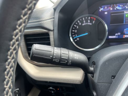 Used 2024 Ford Expedition Max Limited image 21