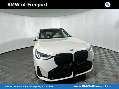 New 2026 BMW X3 xDrive30 w/ M Sport Package image 1