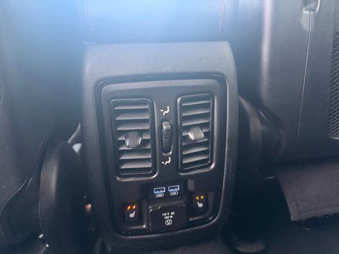 Used 2025 Dodge Durango R/T image 23