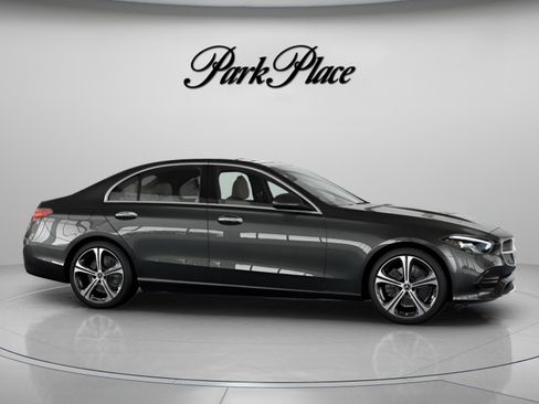 Used 2022 Mercedes-Benz C 300 Sedan image 29