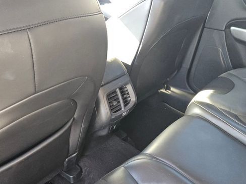 Used 2018 Jeep Cherokee Latitude Plus image 15