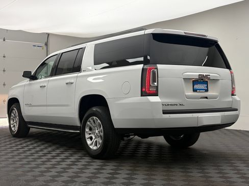 Used 2018 GMC Yukon XL SLT AWD/4WD image 13