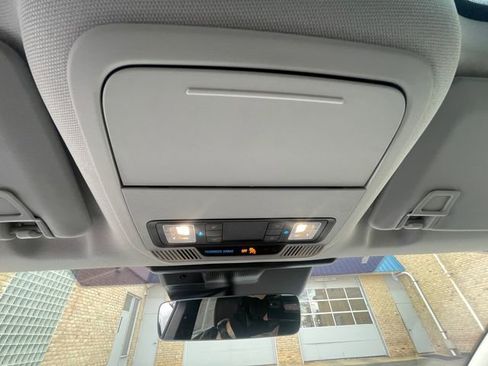 Used 2022 Ford Mustang Mach-E Premium image 24