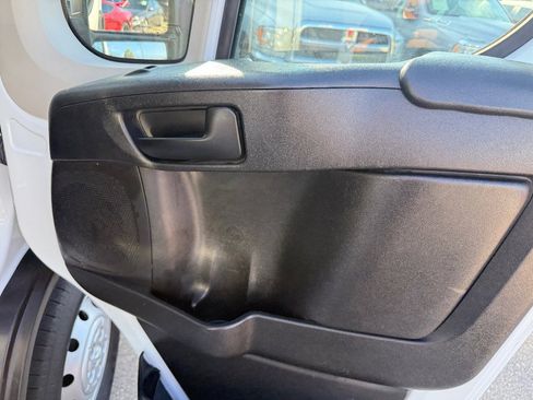 Used 2021 RAM ProMaster 2500 FWD image 14