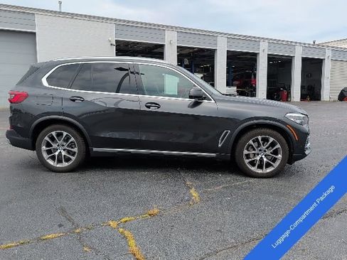 Used 2019 BMW X5 xDrive40i w/ Convenience Package AWD/4WD image 4