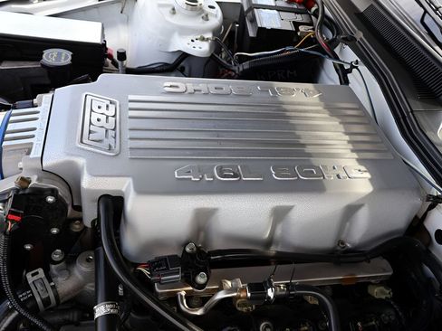 Used 2005 Ford Mustang GT RWD image 17
