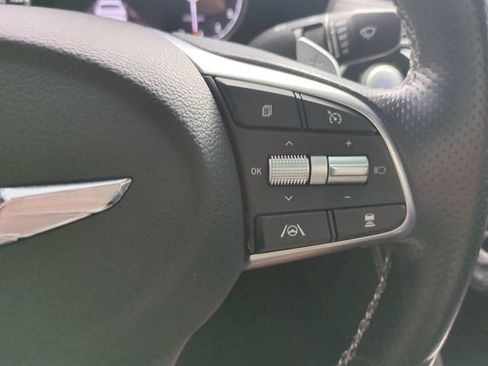 Used 2023 Genesis G70 2.0T RWD image 31