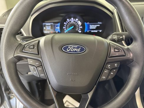 Certified 2023 Ford Edge SE w/ Black Appearance Package AWD/4WD image 27
