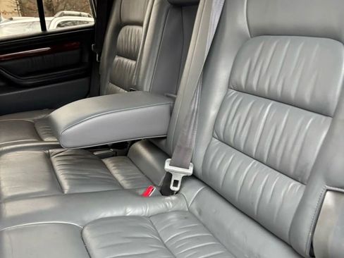 Used 2000 Lexus LX 470 4WD image 17