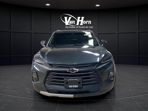 Used 2020 Chevrolet Blazer LT AWD/4WD image 2