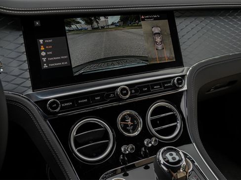 Certified 2024 Bentley Continental GT V8 image 28
