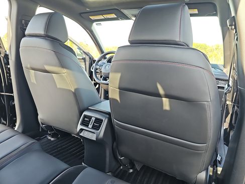 Used 2025 Acura ADX A-Spec image 11