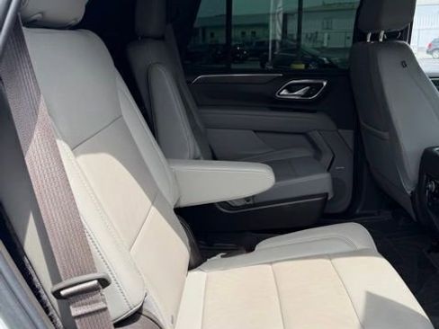 Used 2022 Chevrolet Tahoe LT w/ LT Signature Plus Package image 22