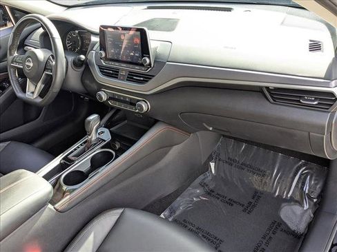Certified 2023 Nissan Altima 2.5 SR FWD image 21
