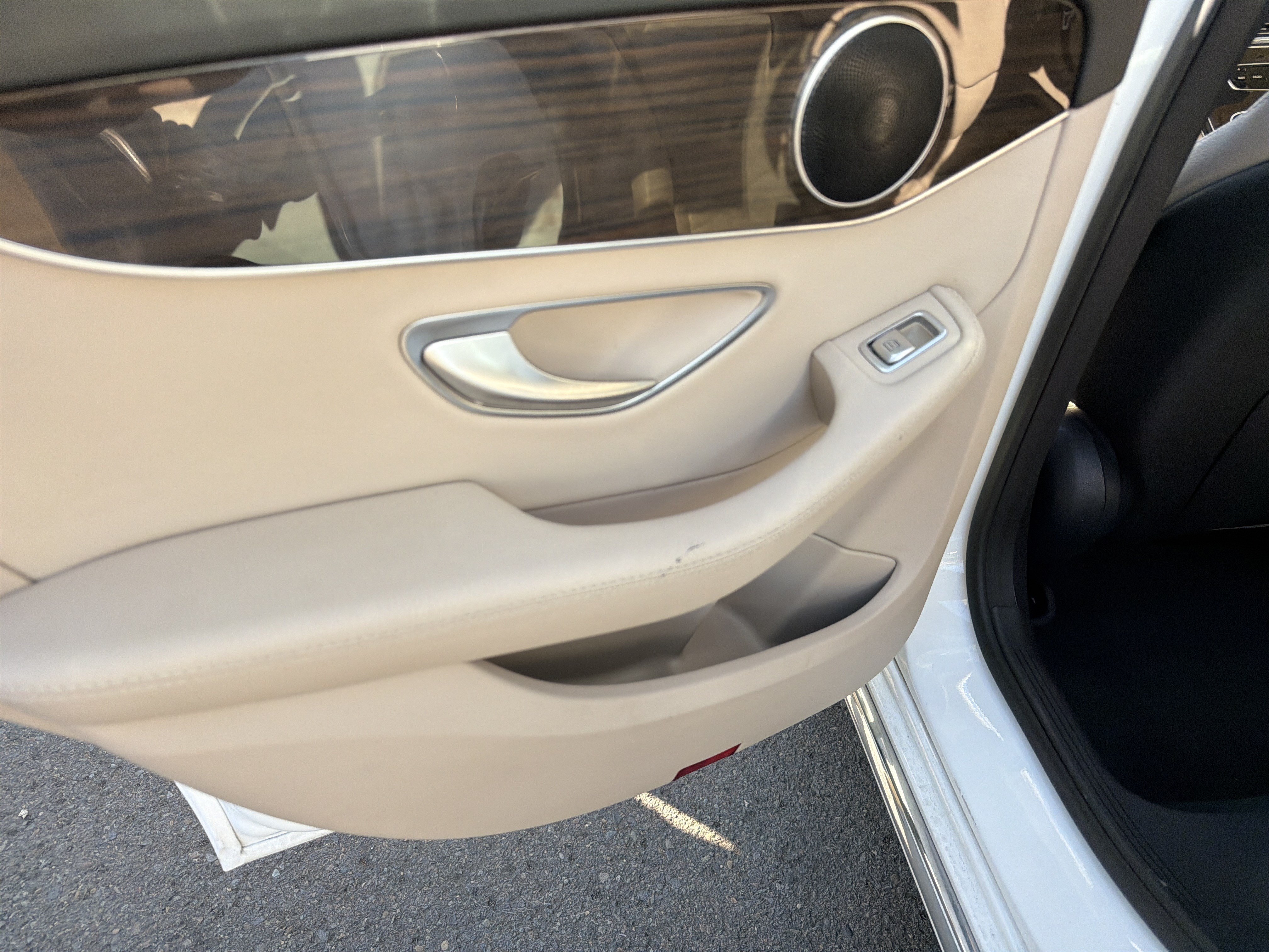 Used 2017 Mercedes-Benz C 300 4MATIC Sedan image 14