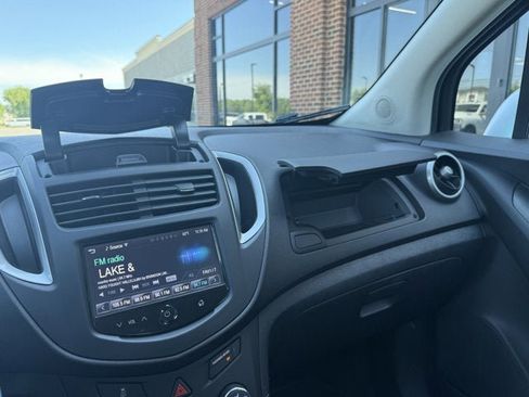 Used 2016 Chevrolet Trax LS w/ LPO, Cargo Package FWD image 26
