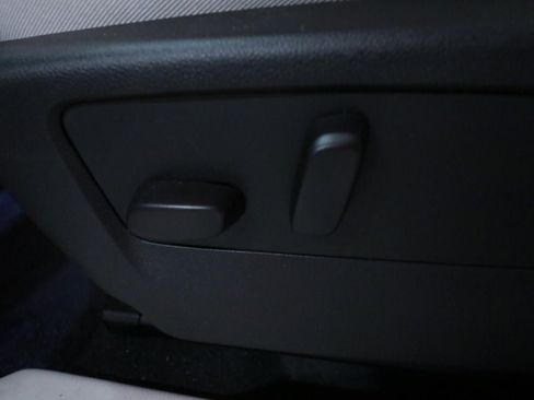 Used 2023 Buick Envision Avenir FWD image 13