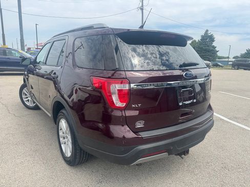 Used 2019 Ford Explorer XLT w/ Equipment Group 202A AWD/4WD image 6
